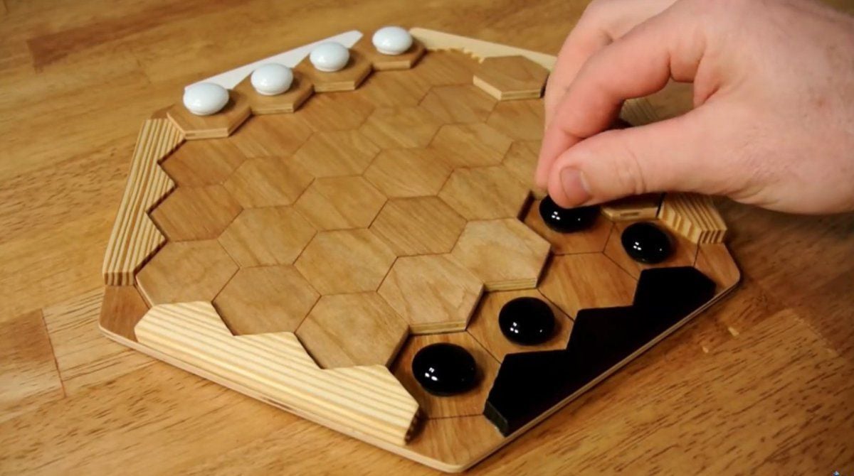 Hexagonal Iso-Path